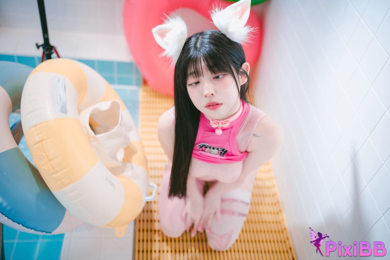 DJAWA Photo Yudi (유디) Pink Bunny & Black Cat 040